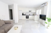 76-R5373163/77809, 3 Bedroom 2 Bathroom Apartment - Middle Floor Apartment in Torrevieja