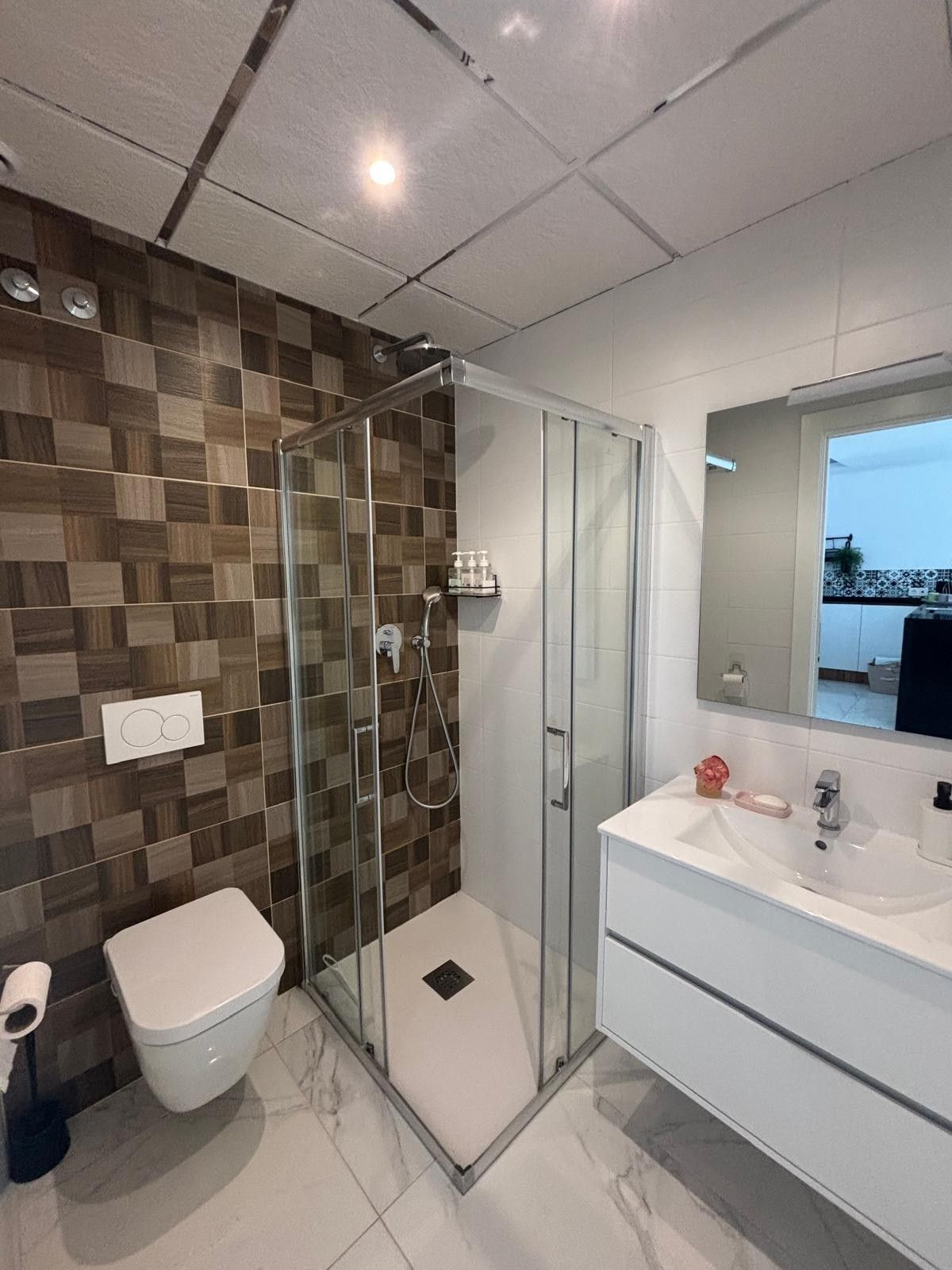 For sale - 2 Bedroom 2 Bathroom Apartment - Top Floor Apartment in Guardamar del Segura - Guardamar del Segura Centro  - Alicante