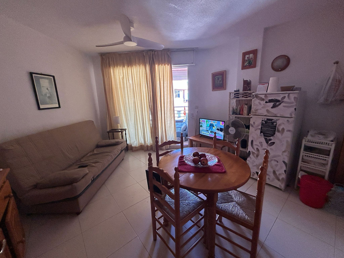 For sale - 1 Bedroom 2 Bathroom Apartment - Top Floor Apartment in Torrevieja - Torrevieja Centro  - Alicante