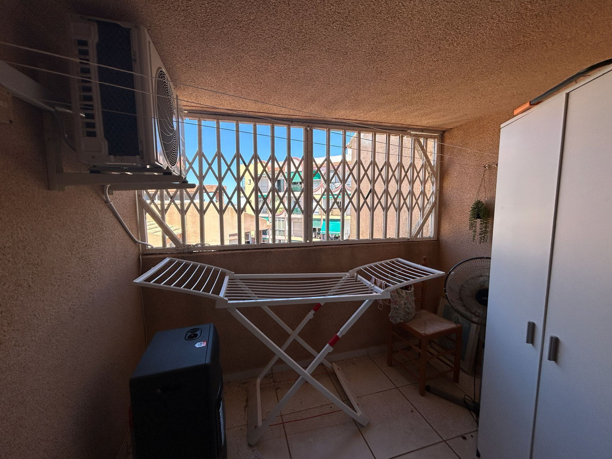 For sale - 1 Bedroom 2 Bathroom Apartment - Top Floor Apartment in Torrevieja - Torrevieja Centro  - Alicante