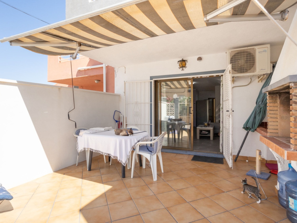 2 Bedroom 2 Bathroom House - Townhouse in Torrevieja