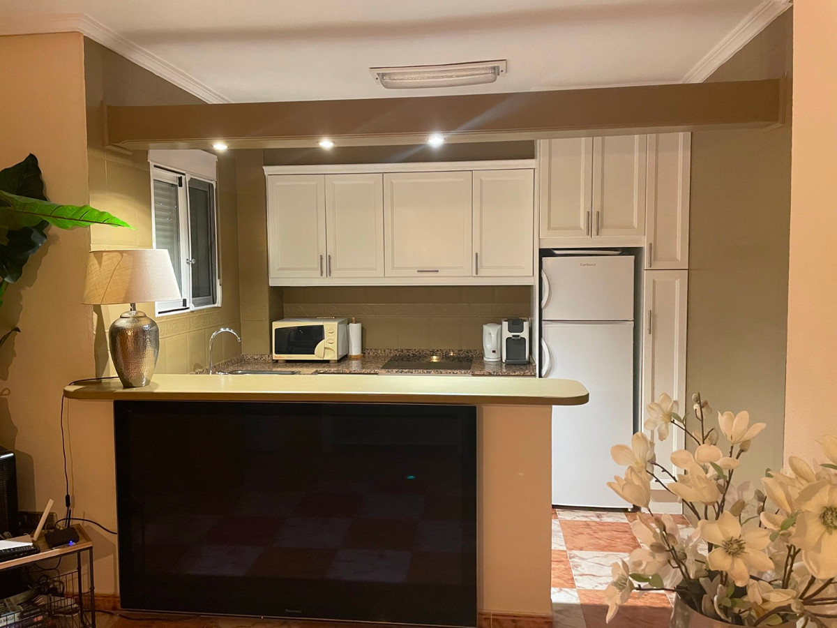 For sale - 2 Bedroom 1 Bathroom Villa in Cabo Roig - La Regia  - Alicante