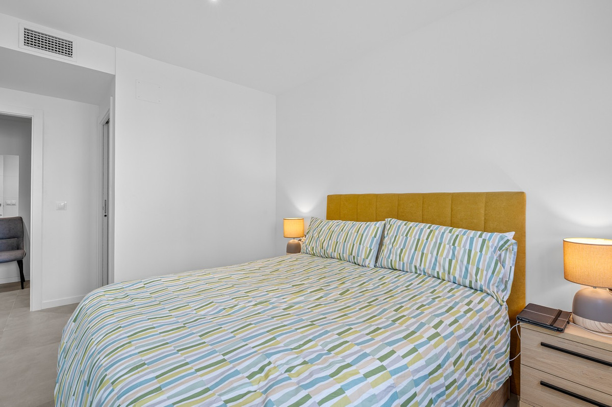 For sale - 3 Bedroom 2 Bathroom Apartment - Ground Floor Apartment in Orihuela - Dehesa de Campoamor  - Alicante