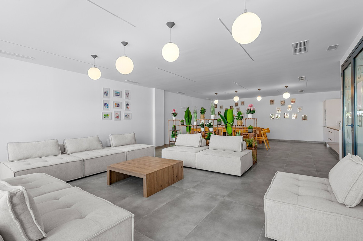 For sale - 3 Bedroom 2 Bathroom Apartment - Ground Floor Apartment in Orihuela - Dehesa de Campoamor  - Alicante
