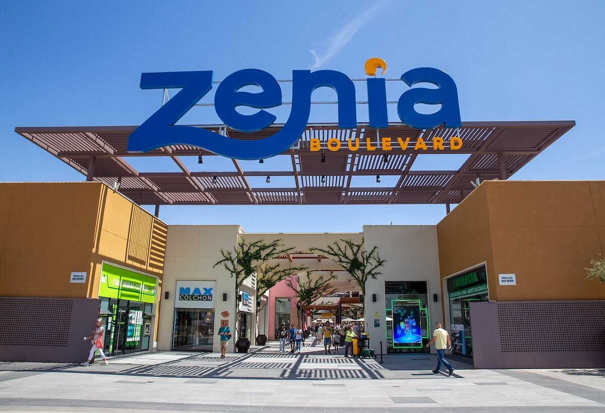 For sale - 2 Bedroom 2 Bathroom Apartment - Middle Floor Apartment in Orihuela - La Zenia  - Alicante
