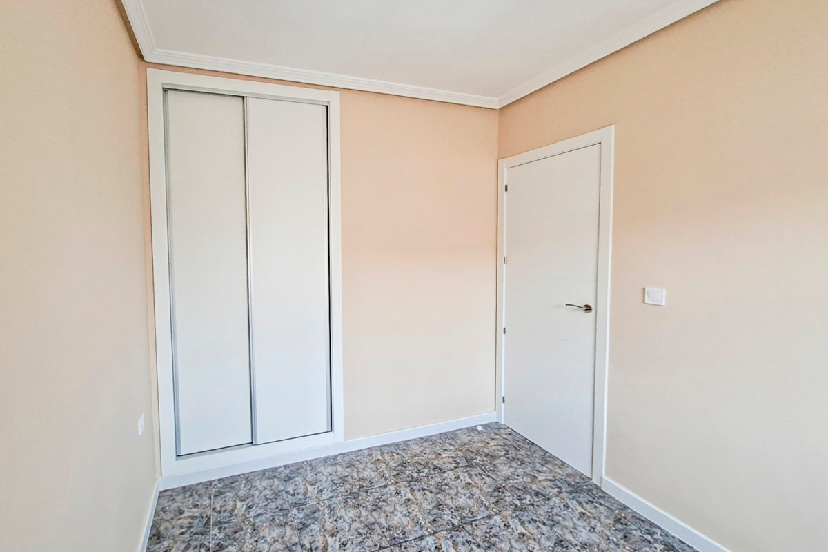 For sale - 2 Bedroom 1 Bathroom Townouse in Playa Flamenca - Orihuela Costa  - Alicante