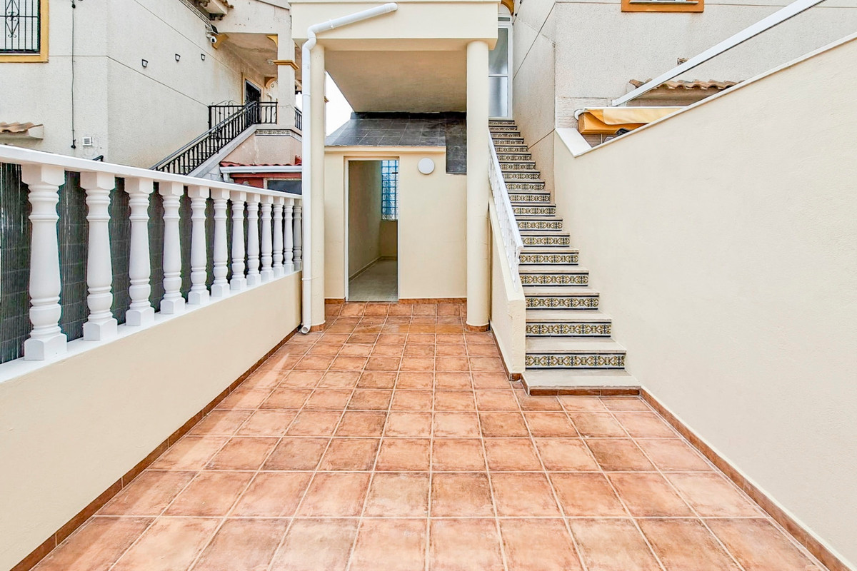 For sale - 2 Bedroom 1 Bathroom Townouse in Playa Flamenca - Orihuela Costa  - Alicante