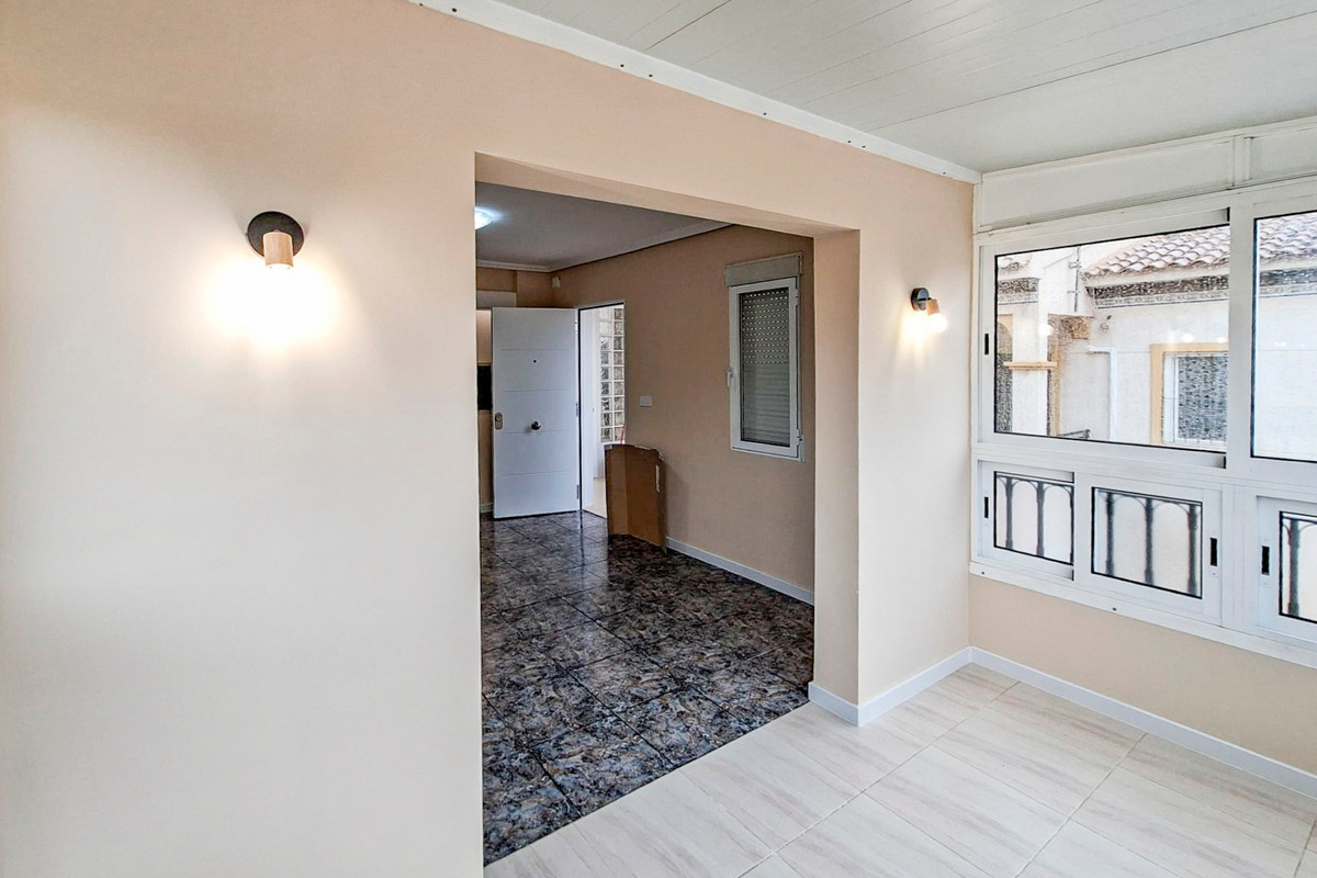 For sale - 2 Bedroom 1 Bathroom apartment in Playa Flamenca - Orihuela Costa  - Alicante