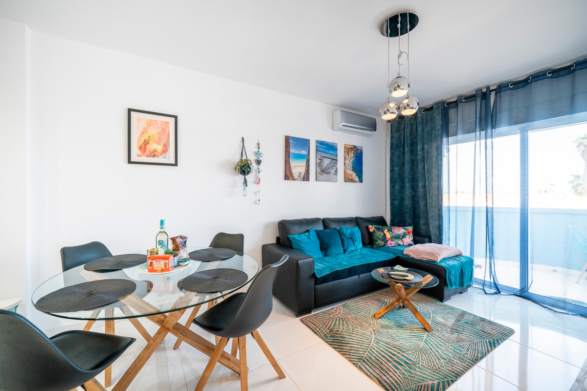 For sale - 1 Bedroom 1 Bathroom Apartment - Middle Floor Apartment in Orihuela - Cabo Roig  - Alicante