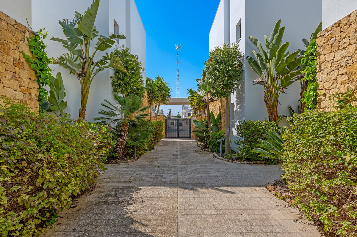 For sale - 2 Bedroom 2 Bathroom House - Detached Villa in Rojales - Ciudad Quesada  - Alicante
