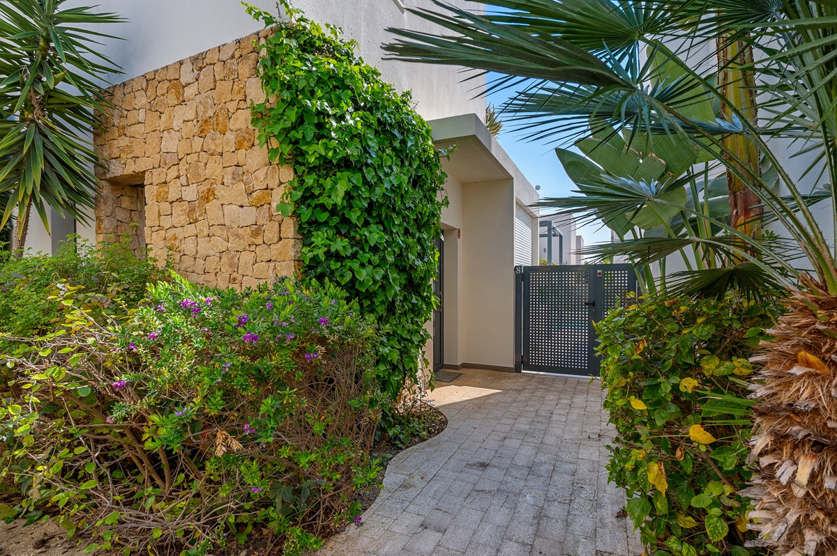 For sale - 2 Bedroom 2 Bathroom House - Detached Villa in Rojales - Ciudad Quesada  - Alicante
