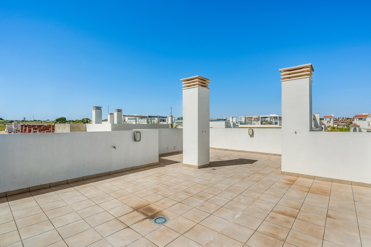For sale - 3 Bedroom 3 Bathroom House - Detached Villa in Rojales - Ciudad Quesada  - Alicante
