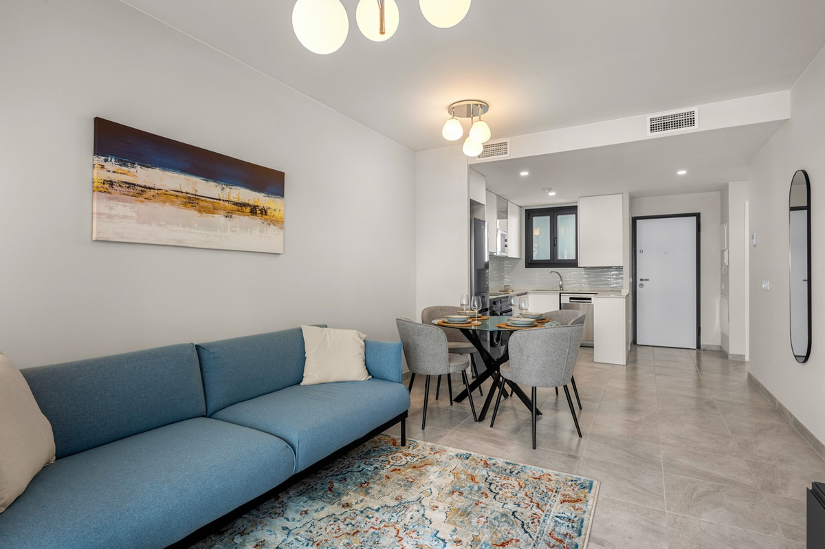 For sale - 2 Bedroom 2 Bathroom Apartment - Middle Floor Apartment in Orihuela - Los Dolses  - Alicante
