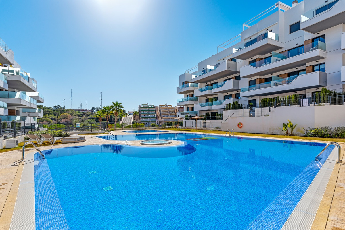 For sale - 2 Bedroom 2 Bathroom Apartment - Middle Floor Apartment in Orihuela - Los Dolses  - Alicante