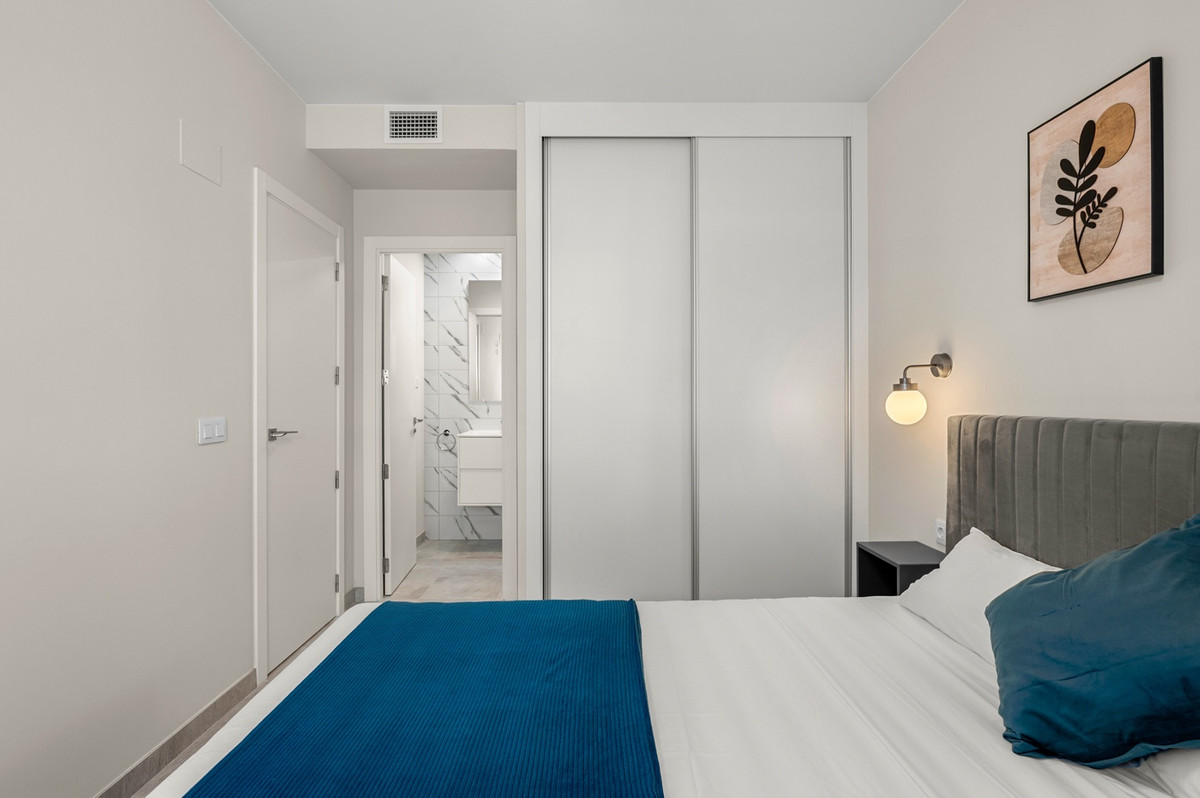 For sale - 2 Bedroom 2 Bathroom Apartment - Middle Floor Apartment in Orihuela - Los Dolses  - Alicante
