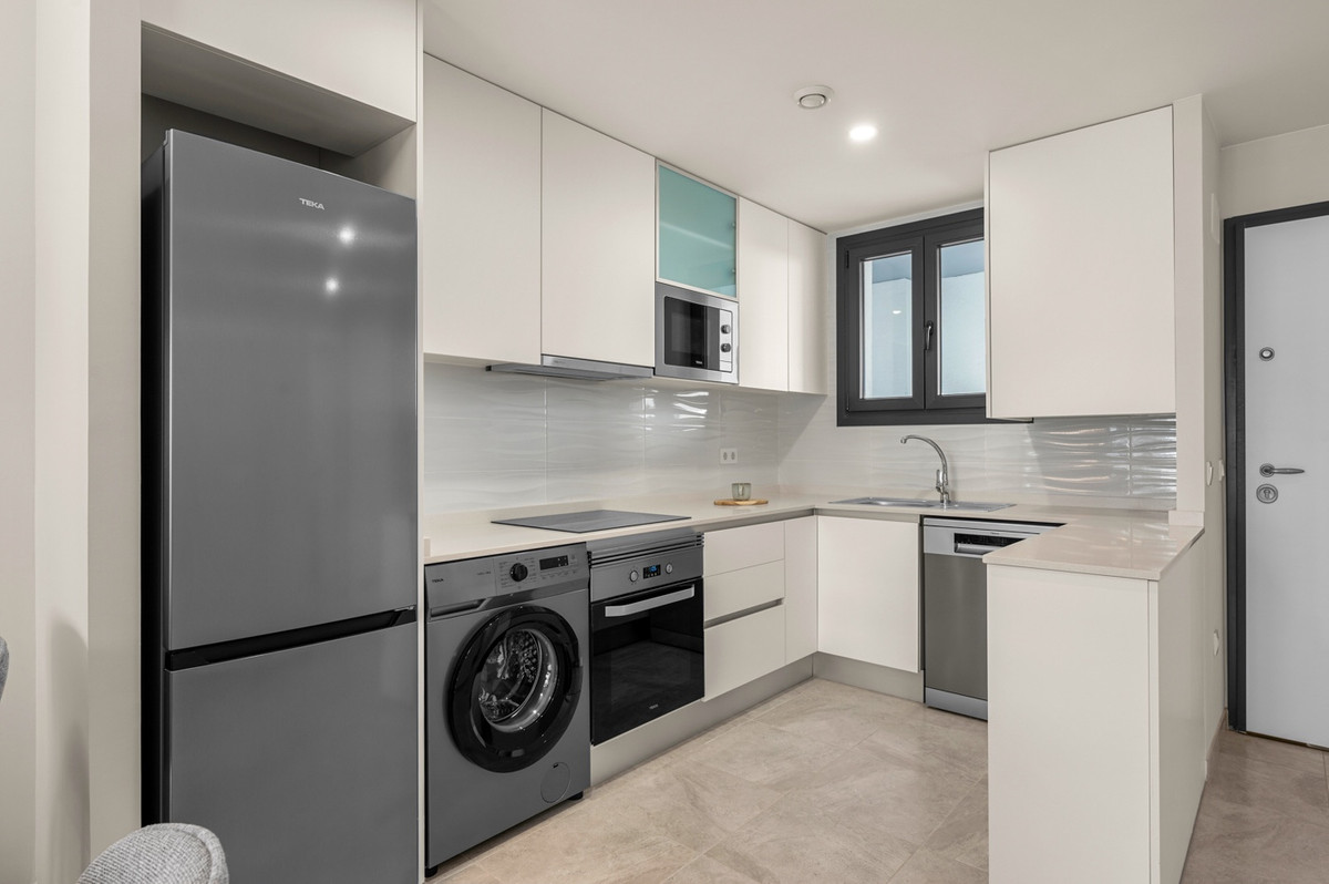 For sale - 2 Bedroom 2 Bathroom Apartment - Middle Floor Apartment in Orihuela - Los Dolses  - Alicante