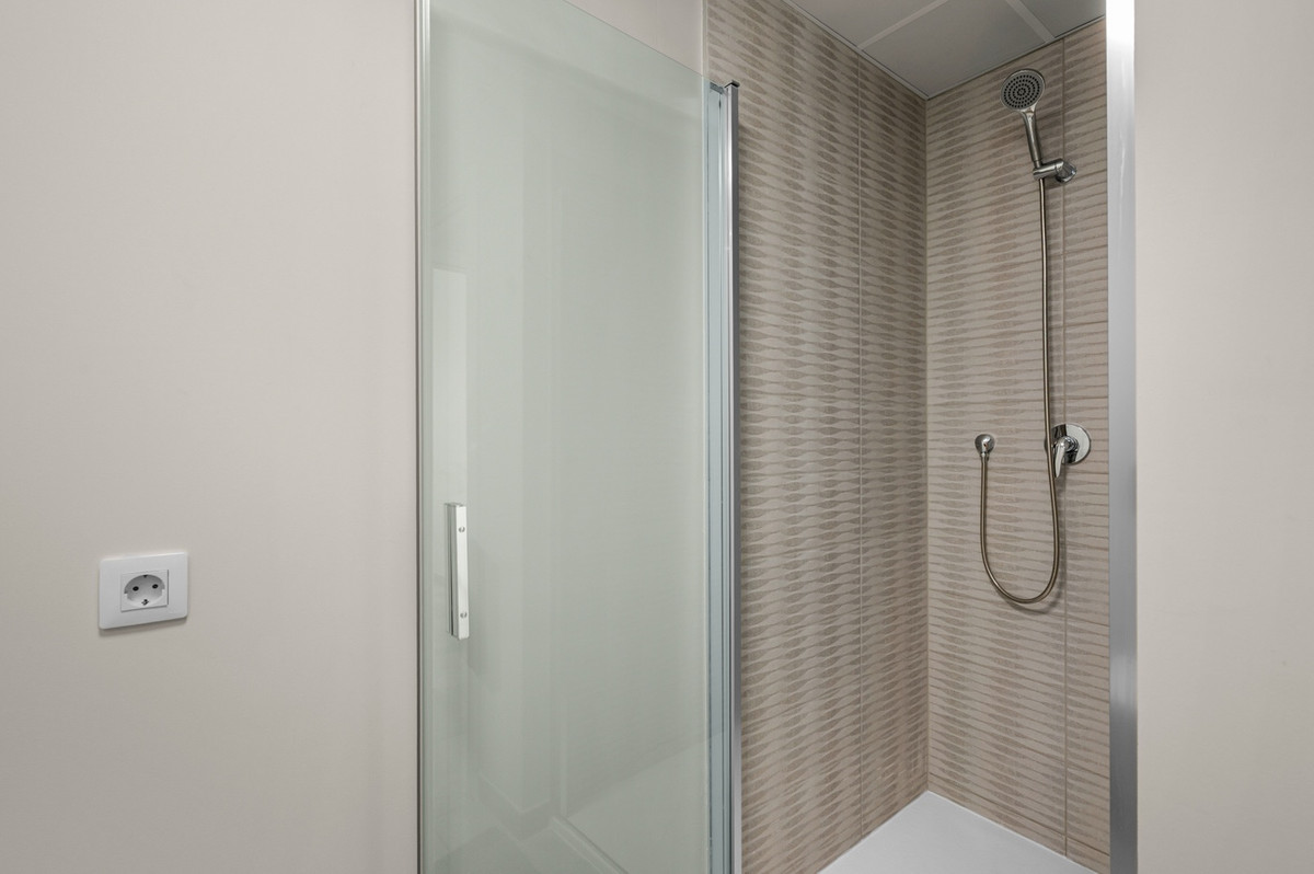 For sale - 2 Bedroom 2 Bathroom Apartment - Middle Floor Apartment in Orihuela - Los Dolses  - Alicante