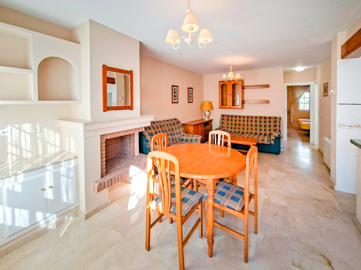 For sale - 2 Bedroom 1 Bathroom House - Townhouse in Orihuela - Villamartin  - Alicante