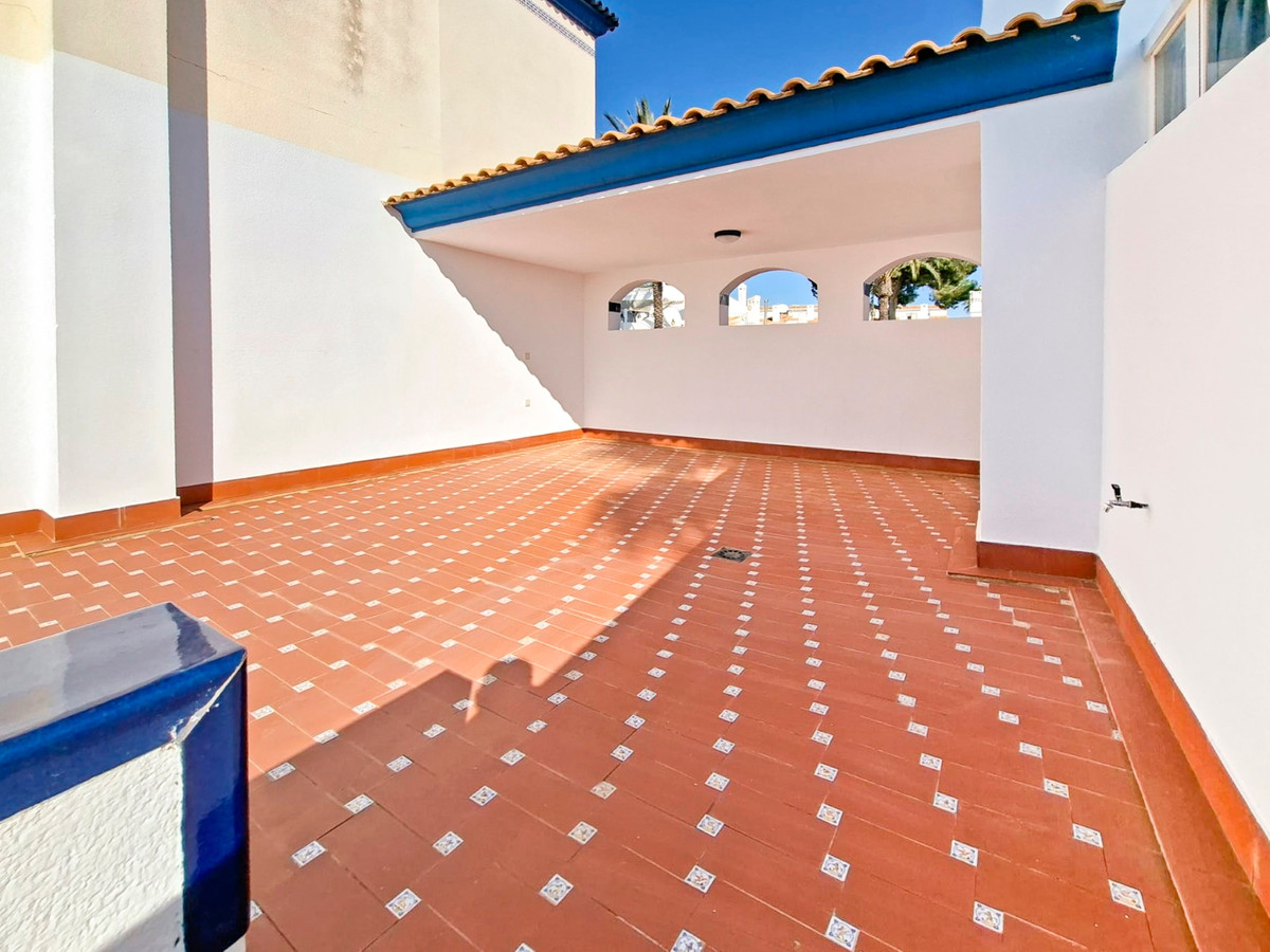For sale - 2 Bedroom 1 Bathroom House - Townhouse in Orihuela - Villamartin  - Alicante