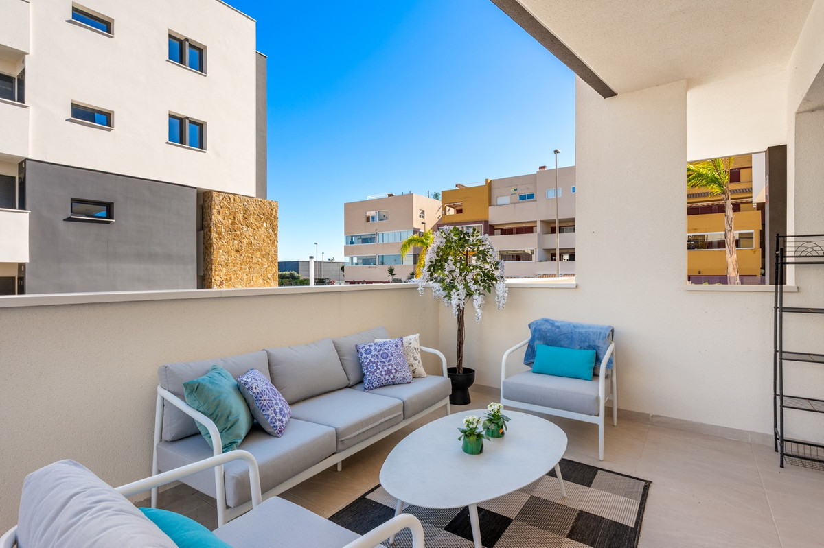 For sale - 3 Bedroom 2 Bathroom Apartment - Ground Floor Apartment in Orihuela - Playa Flamenca  - Alicante