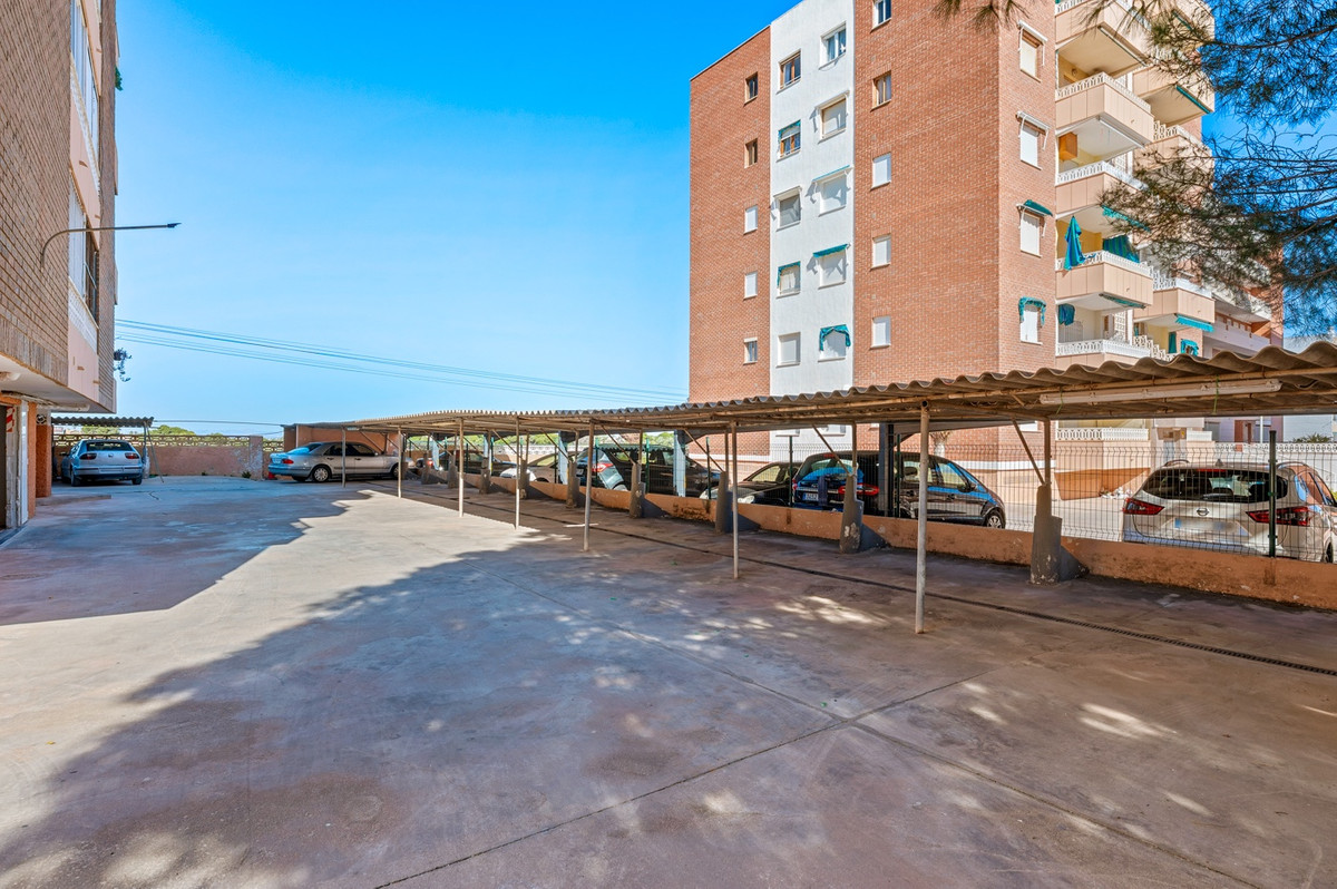 For sale - 2 Bedroom 1 Bathroom Apartment - Penthouse in Orihuela - Punta Prima  - Alicante