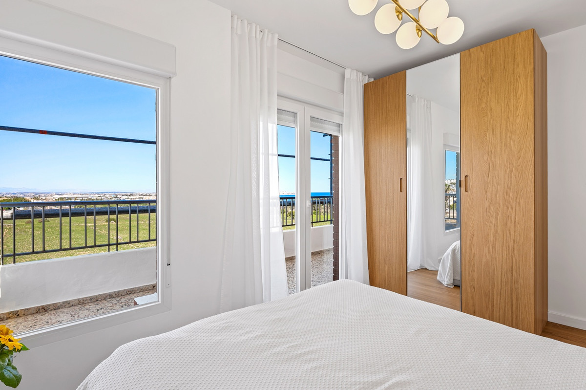 For sale - 2 Bedroom 1 Bathroom Apartment - Penthouse in Orihuela - Punta Prima  - Alicante