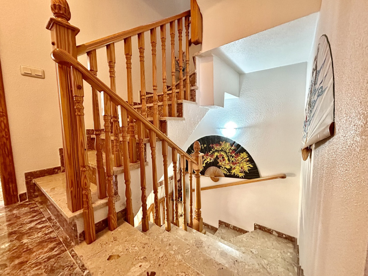 For sale - 3 Bedroom 2 Bathroom House - Townhouse in Orihuela - La Zenia  - Alicante