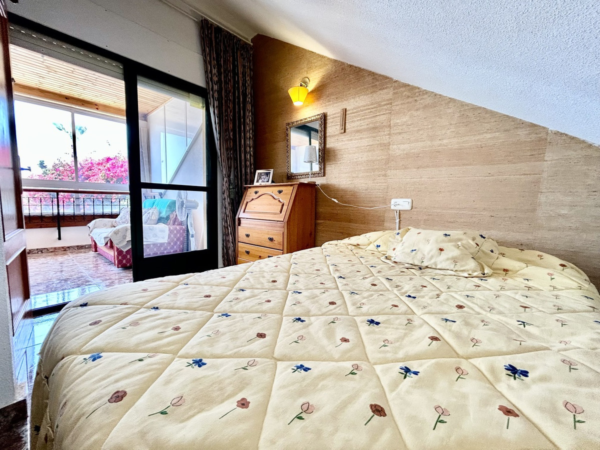 For sale - 3 Bedroom 2 Bathroom House - Townhouse in Orihuela - La Zenia  - Alicante
