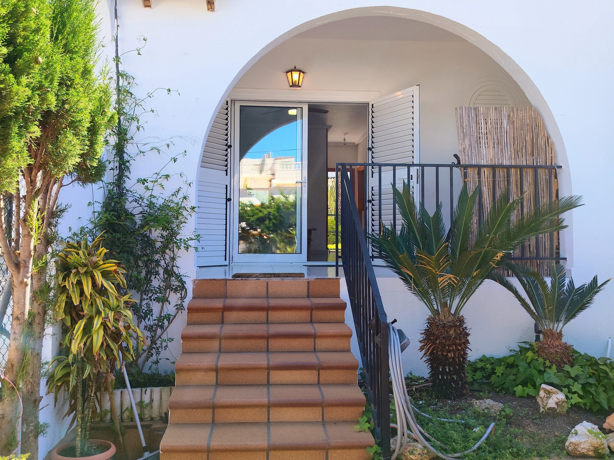 For sale - 2 Bedroom 2 Bathroom House - Bungalow in Rojales - Dona Pepa  - Alicante