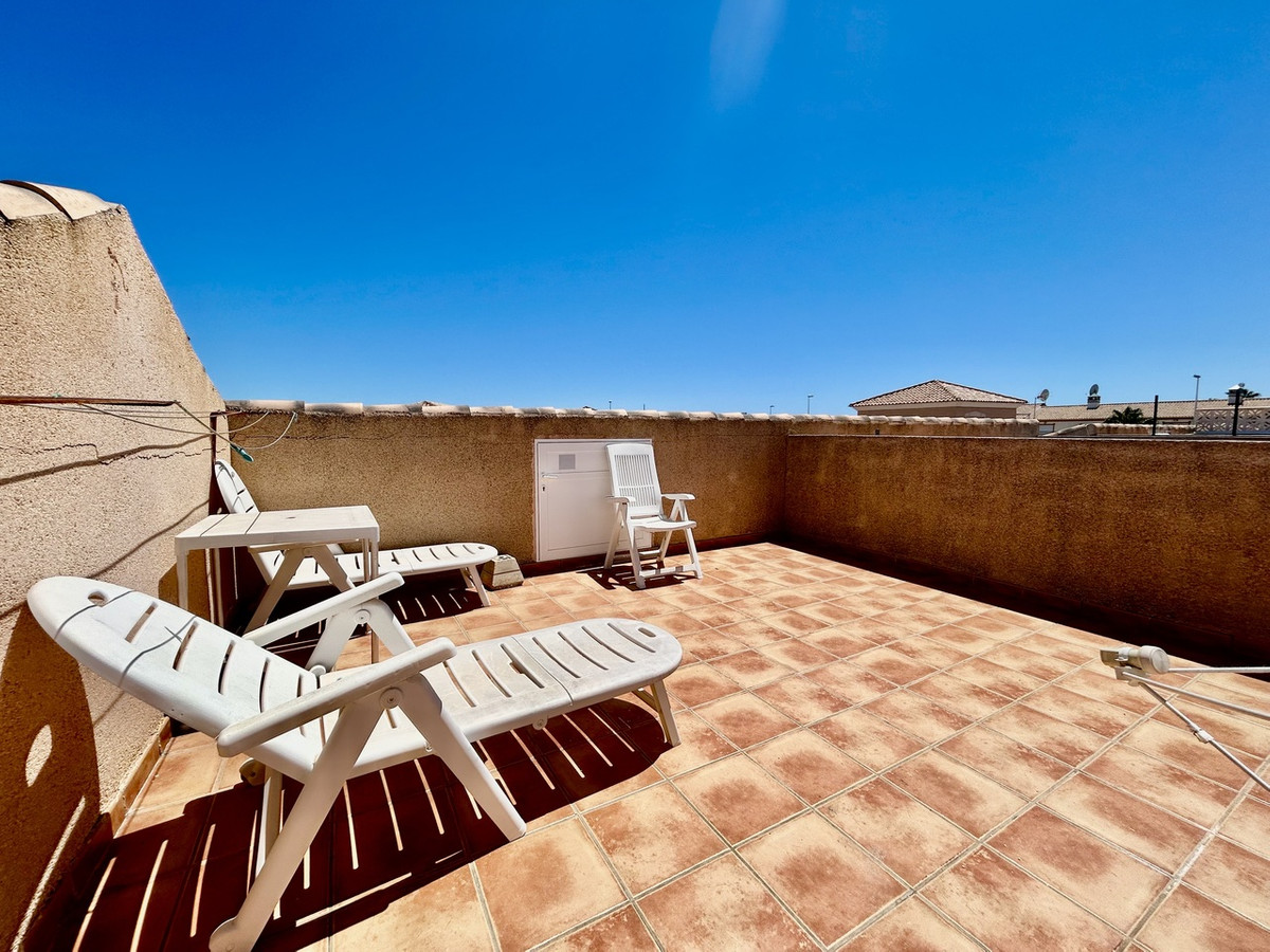 For sale - 2 Bedroom 1 Bathroom Penthouse in La Zenia  - La Zenia  - Alicante