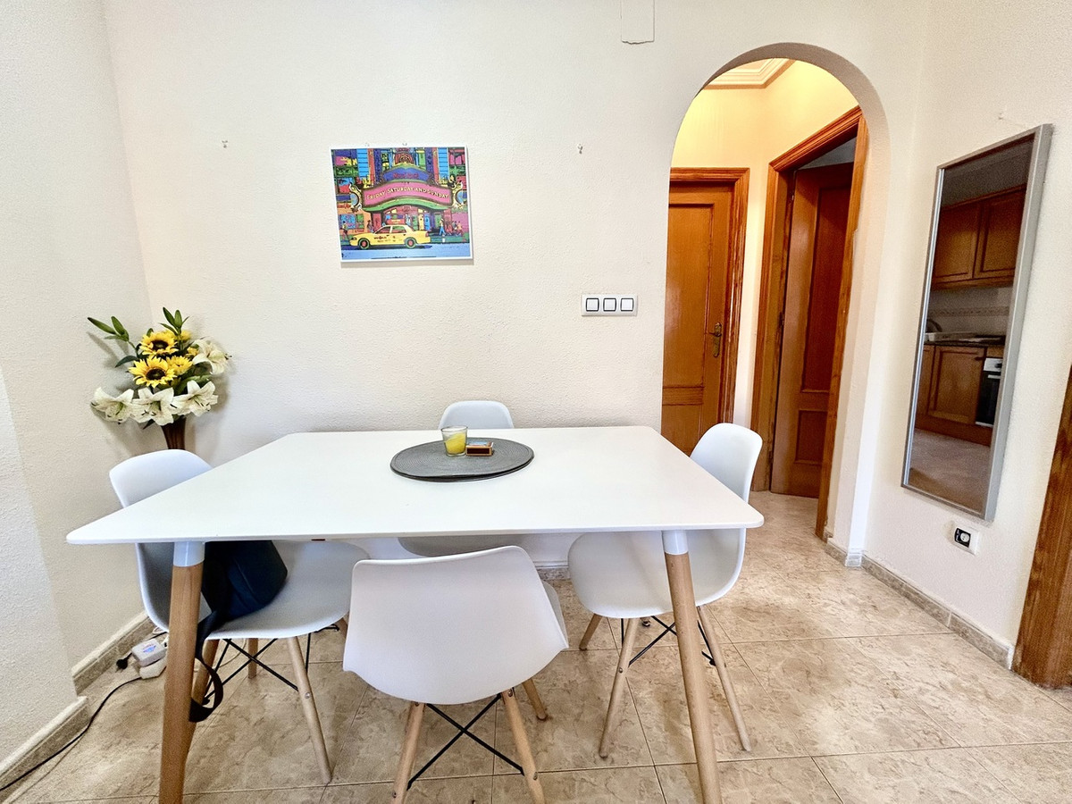 For sale - 2 Bedroom 1 Bathroom Penthouse in La Zenia  - La Zenia  - Alicante