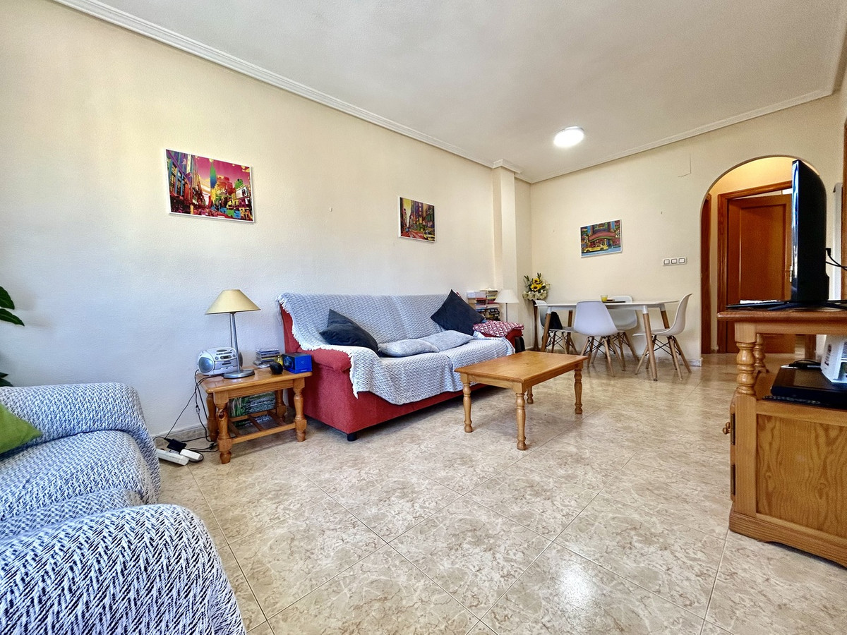 For sale - 2 Bedroom 1 Bathroom Penthouse in La Zenia  - La Zenia  - Alicante