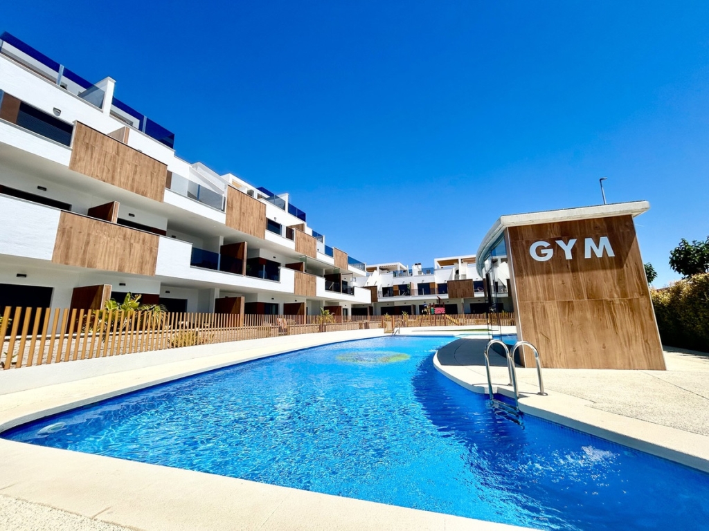 2 Bedroom 2 Bathroom Apartment - Middle Floor Apartment in Pilar de la Horadada