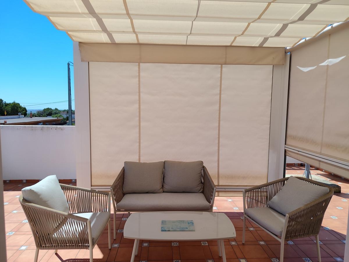 For sale - 3 Bedroom 2 Bathroom House - Detached Villa in Orihuela - Torremendo  - Alicante