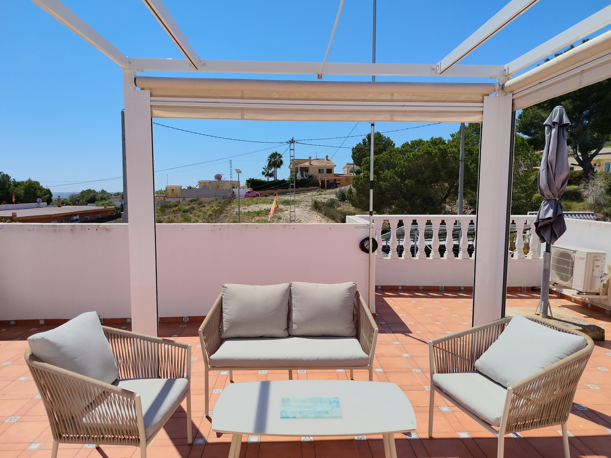 For sale - 3 Bedroom 2 Bathroom House - Detached Villa in Orihuela - Torremendo  - Alicante