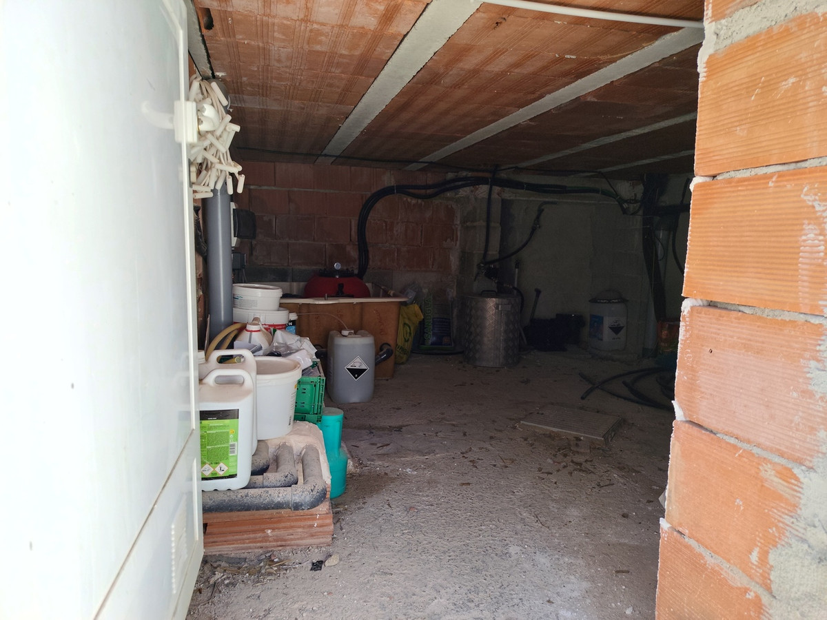 For sale - 3 Bedroom 2 Bathroom House - Detached Villa in Orihuela - Torremendo  - Alicante