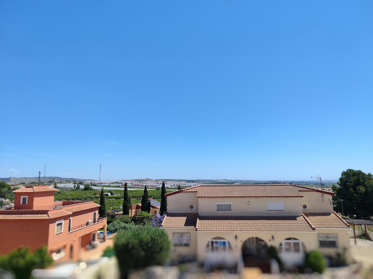 For sale - 3 Bedroom 2 Bathroom House - Detached Villa in Orihuela - Torremendo  - Alicante
