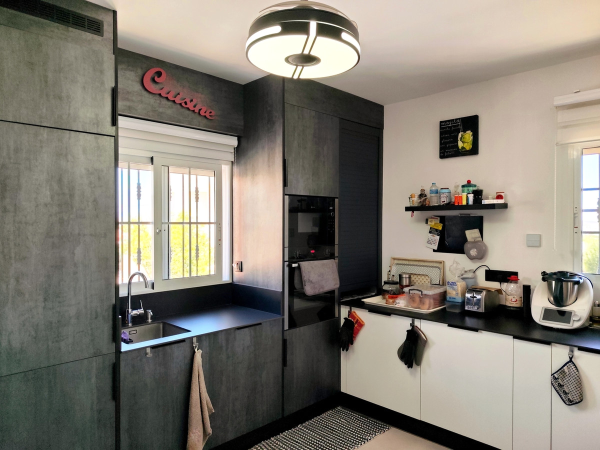 For sale - 3 Bedroom 2 Bathroom House - Detached Villa in Orihuela - Torremendo  - Alicante