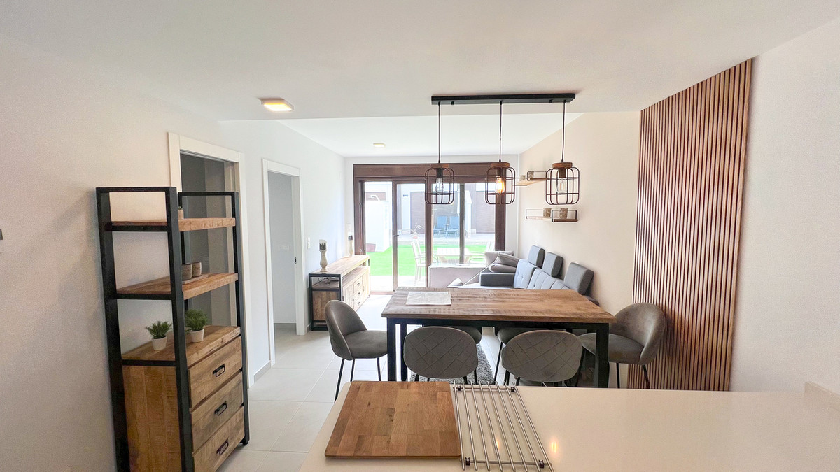 For sale - 2 Bedroom 2 Bathroom Apartment - Ground Floor Apartment in San Pedro del Pinatar - San Pedro del Pinatar Centro  - Murcia