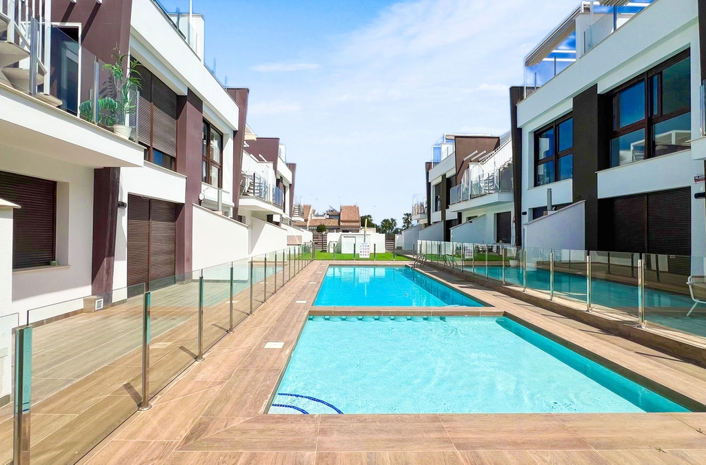 2 Bedroom 2 Bathroom Apartment - Ground Floor Apartment in San Pedro del Pinatar