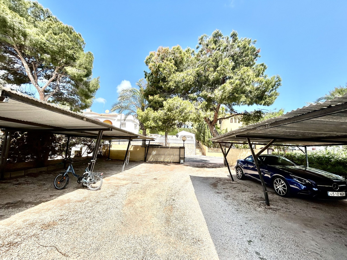 For sale - 2 Bedroom 1 Bathroom Apartment in La Zenia  - La Zenia  - Alicante