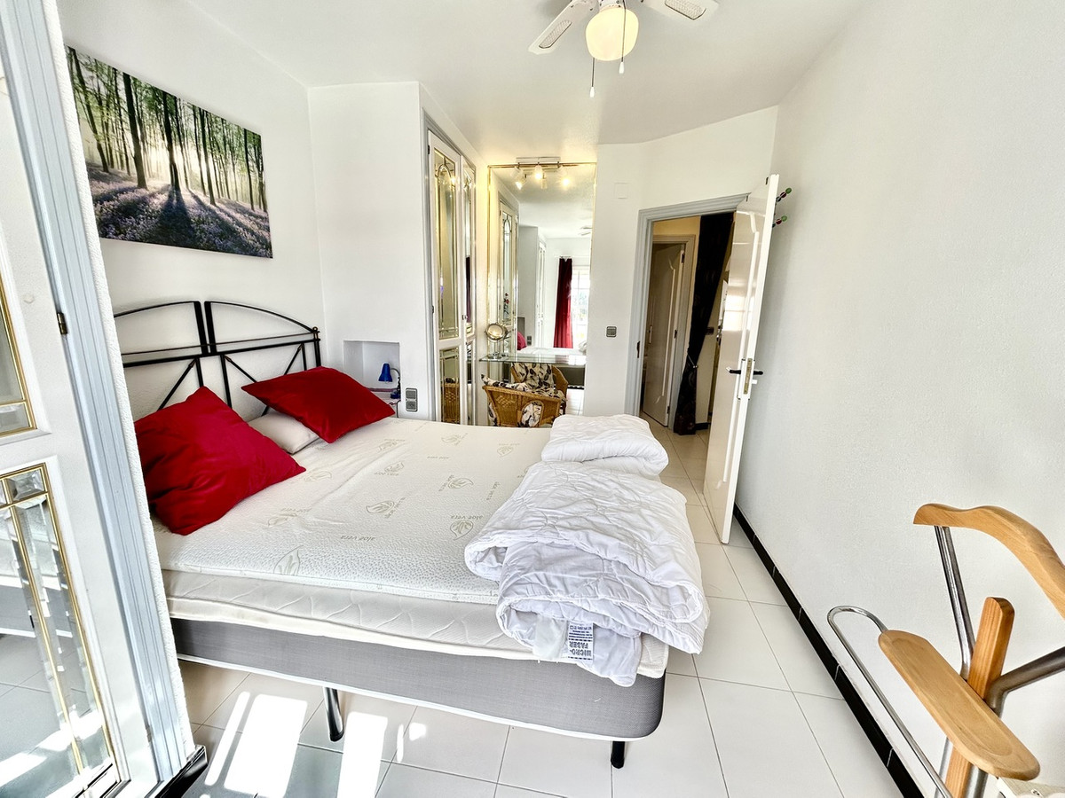 For sale - 2 Bedroom 1 Bathroom Apartment - Middle Floor Apartment in Orihuela - Los Altos  - Alicante