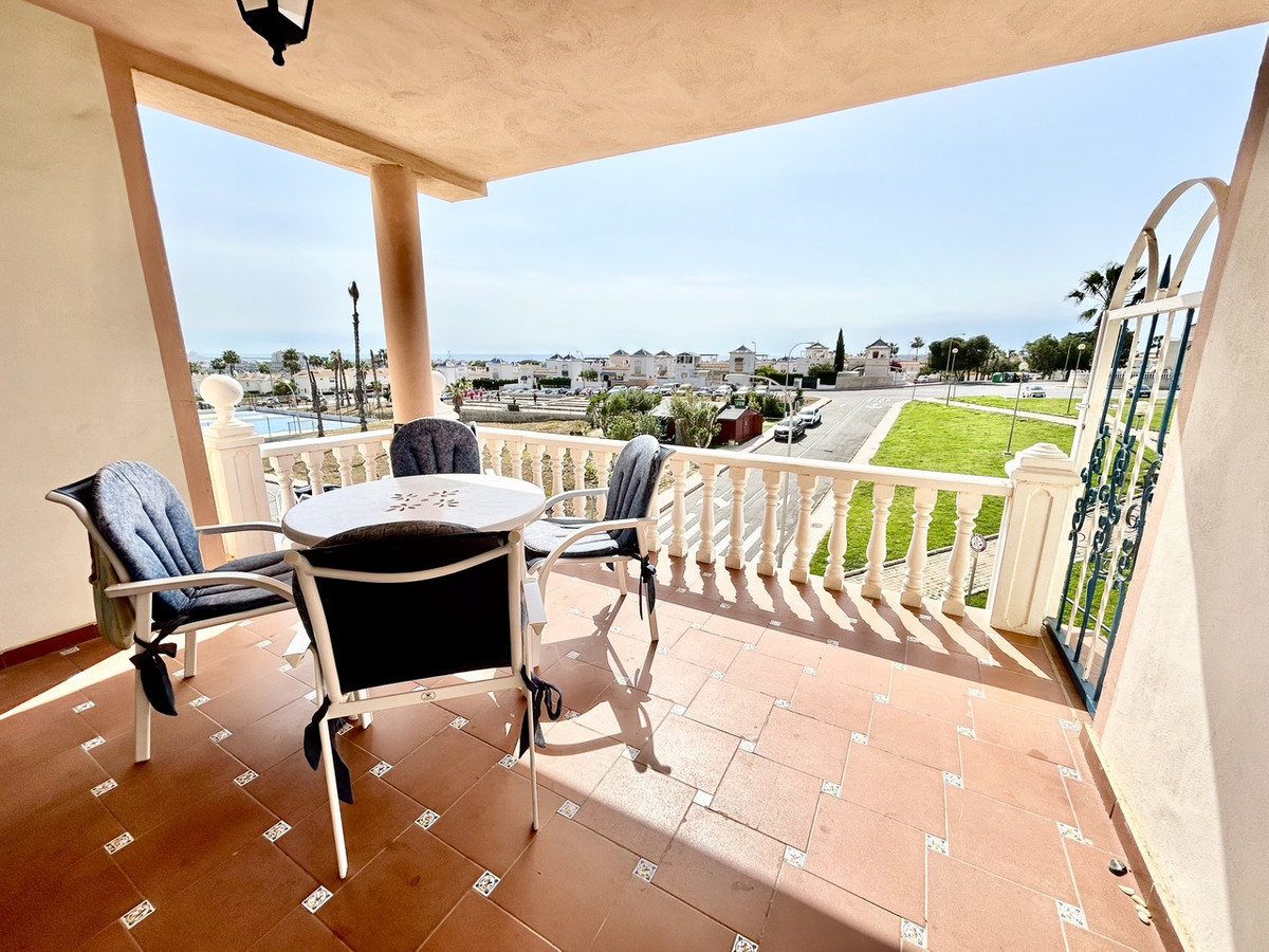 For sale - 2 Bedroom 1 Bathroom Apartment - Middle Floor Apartment in Orihuela - Los Altos  - Alicante