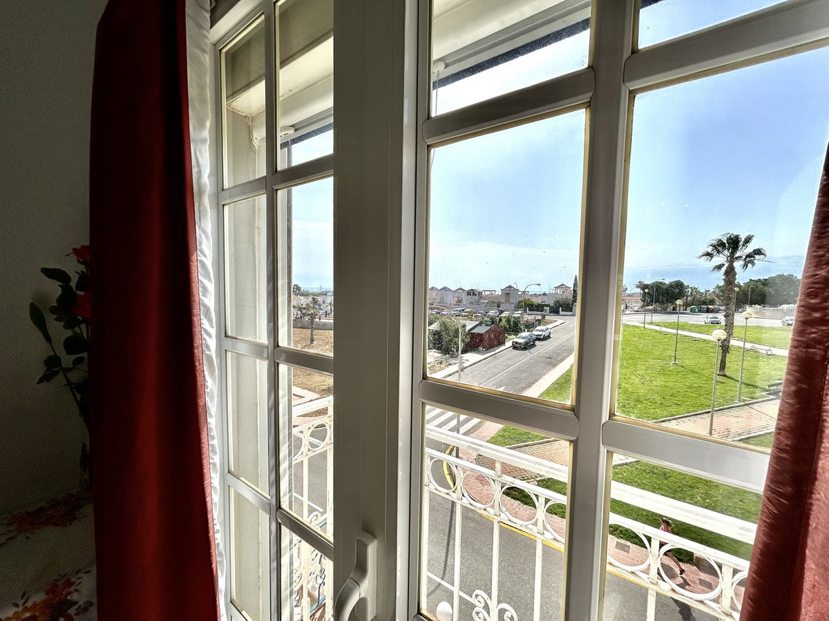 For sale - 2 Bedroom 1 Bathroom Apartment - Middle Floor Apartment in Orihuela - Los Altos  - Alicante