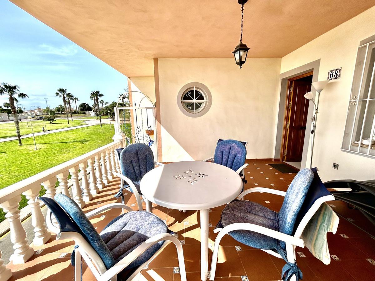 For sale - 2 Bedroom 1 Bathroom Apartment - Middle Floor Apartment in Orihuela - Los Altos  - Alicante