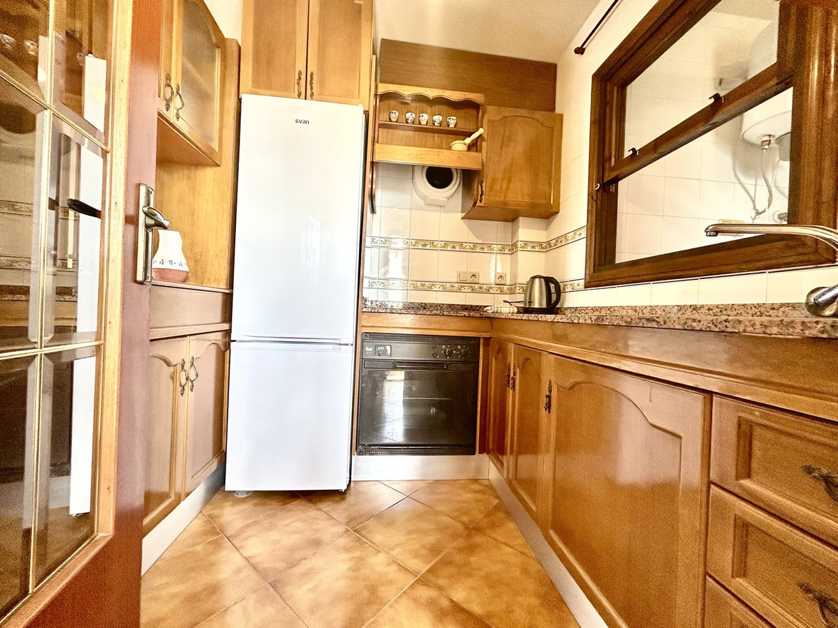 For sale - 2 Bedroom 1 Bathroom Apartment in Cabo Roig - Cabo Roig  - Alicante