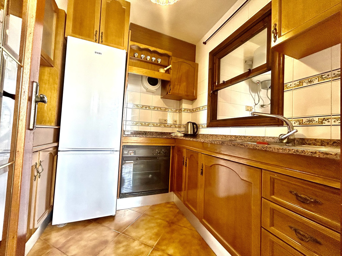 For sale - 2 Bedroom 1 Bathroom Apartment in Cabo Roig - Cabo Roig  - Alicante