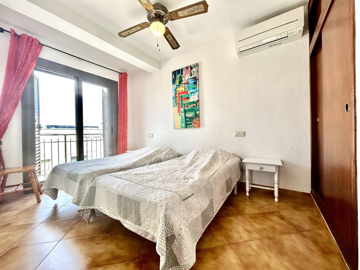 For sale - 2 Bedroom 1 Bathroom Apartment in Cabo Roig - Cabo Roig  - Alicante