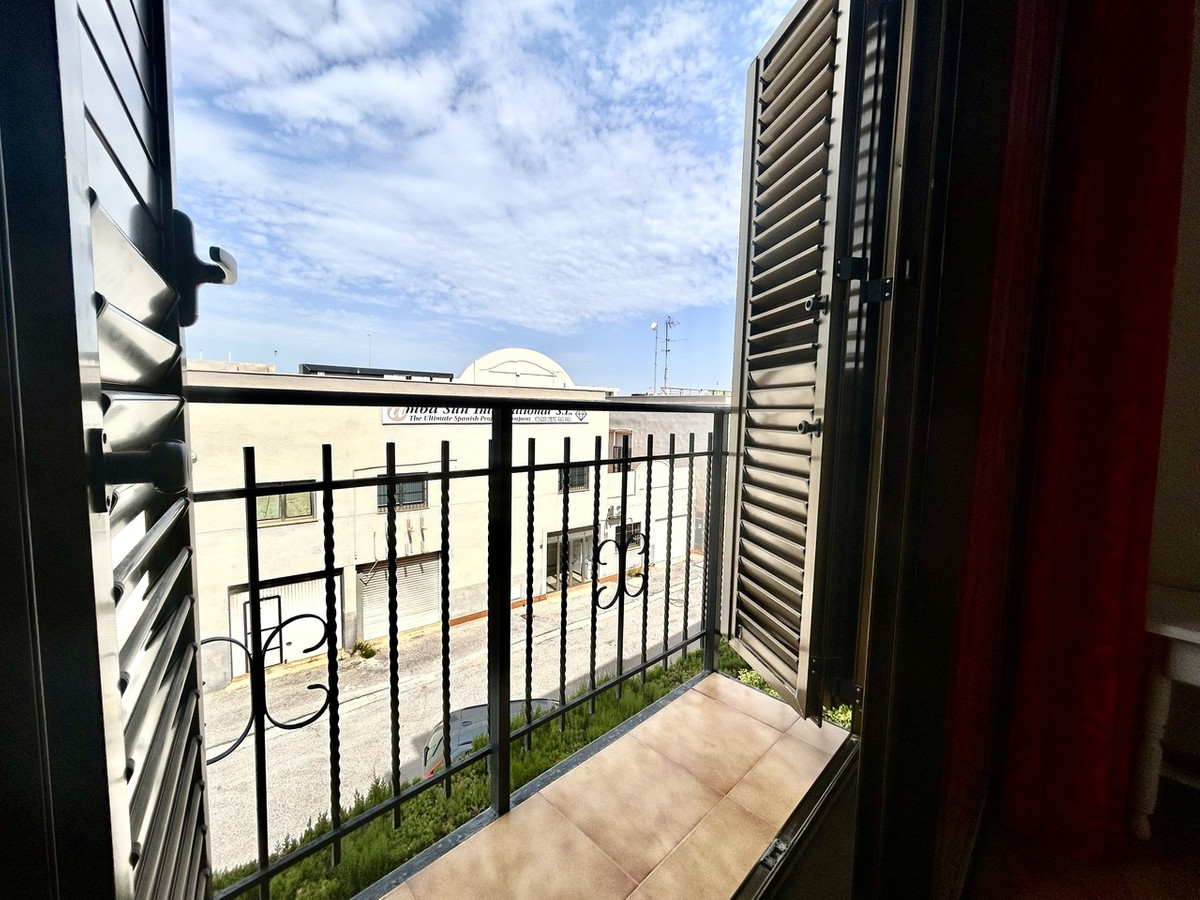 For sale - 2 Bedroom 1 Bathroom Apartment in Cabo Roig - Cabo Roig  - Alicante