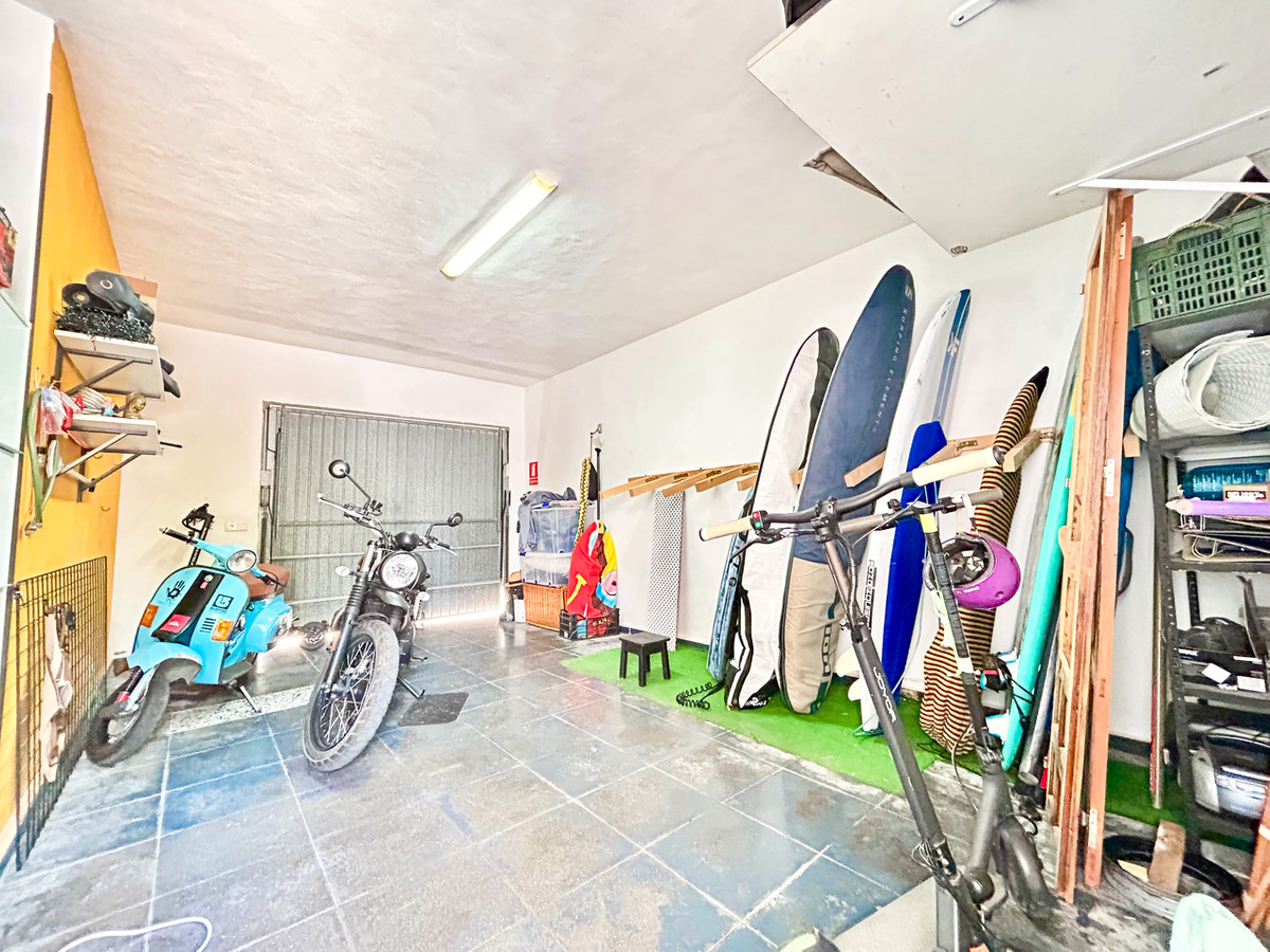 For sale - 3 Bedroom 2 Bathroom House - Detached Villa in Orihuela - La Zenia  - Alicante